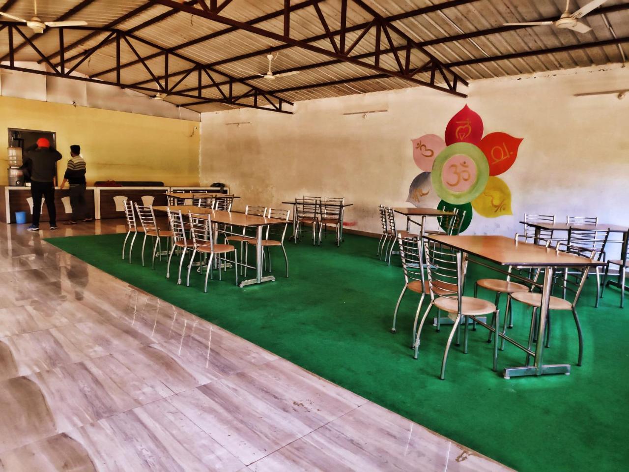 Garud Chatti River Resort Rishīkesh Dış mekan fotoğraf